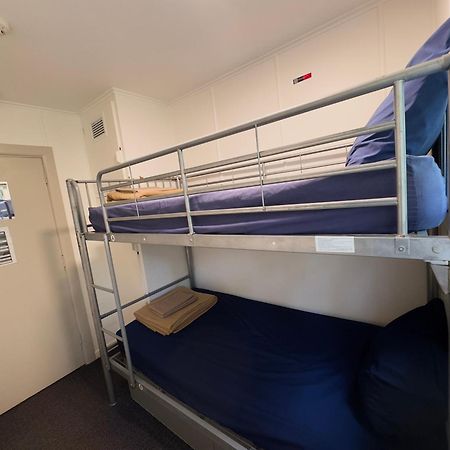 Waiheke Backpackers Hostel Onetangi Bagian luar foto