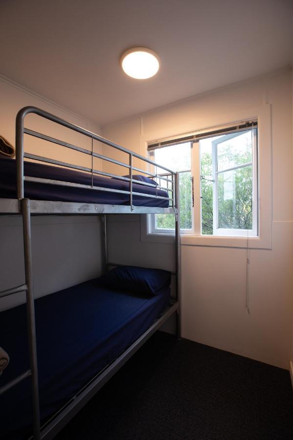 Waiheke Backpackers Hostel Onetangi Bagian luar foto